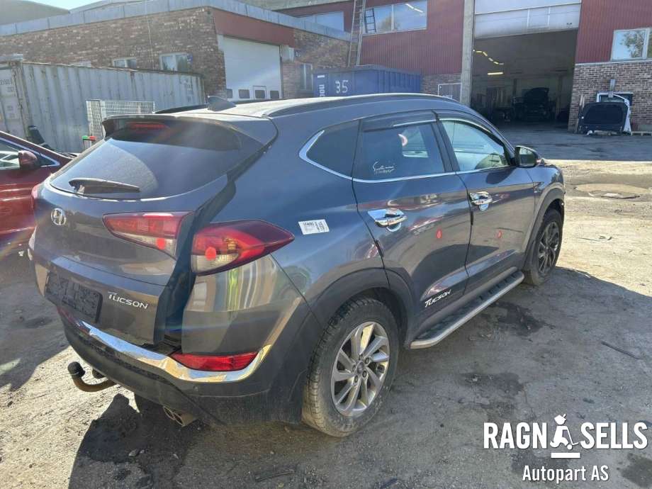 Hyundai Tucson 2015-2020 , Motorkode: D4FD, Girkassekode: 43000 3D657