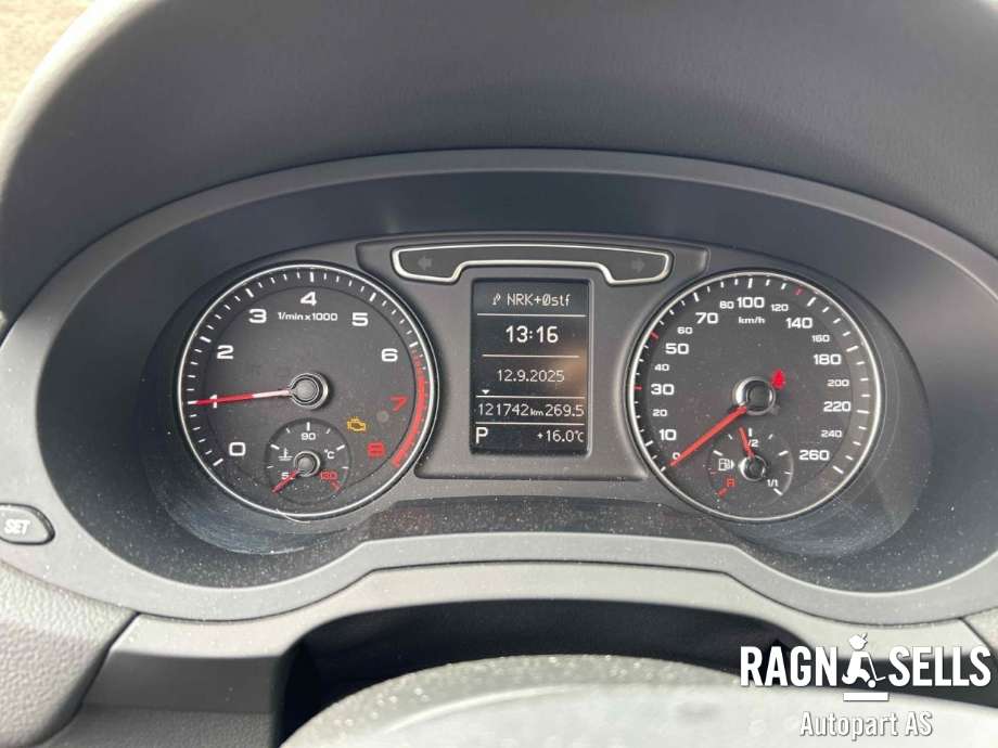 Audi Q3 2011-2014 (Type I, Fase 1) , Motorkode: CCZ, Girkassekode: NYE
