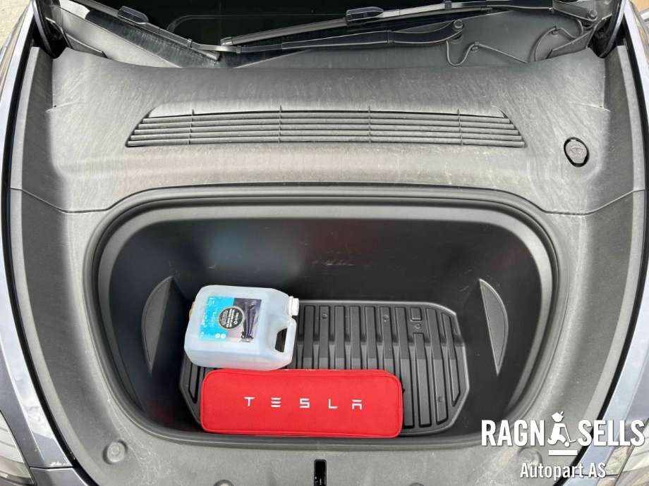 Tesla Model Y 2021-2024 (Type I) , Motorkode: 3D3|3D7, Girkassekode: 