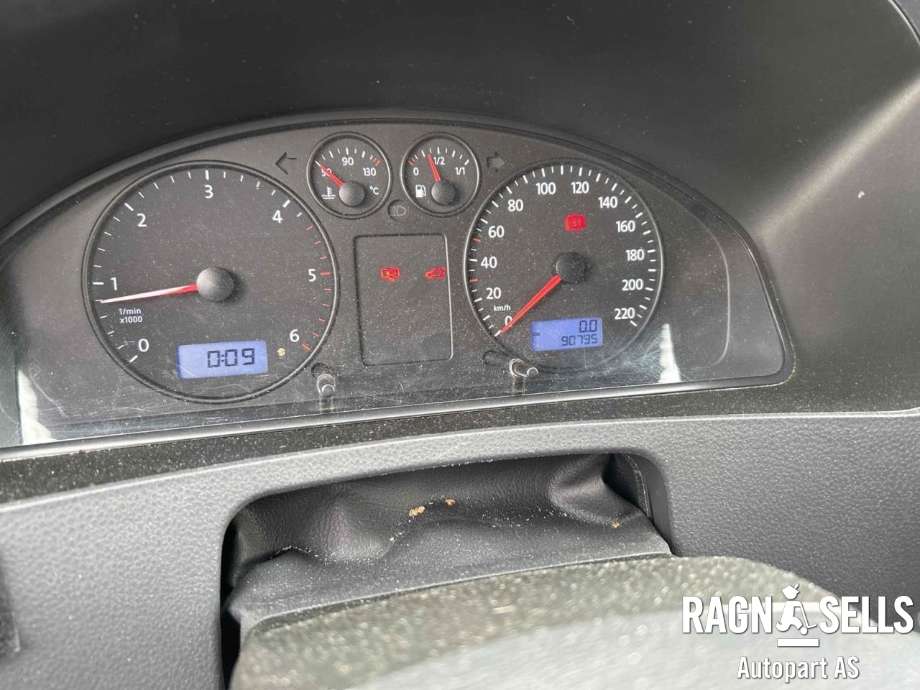 VW Transporter / Caravelle 2003-2009 (Fase 1) (T5) (T5), Motorkode: BNZ, Girkassekode: KLF