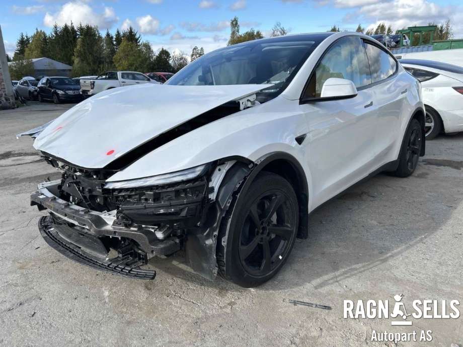 Tesla Model Y 2024-->> (Type II) , Motorkode: 3D3|4D3, Girkassekode: 