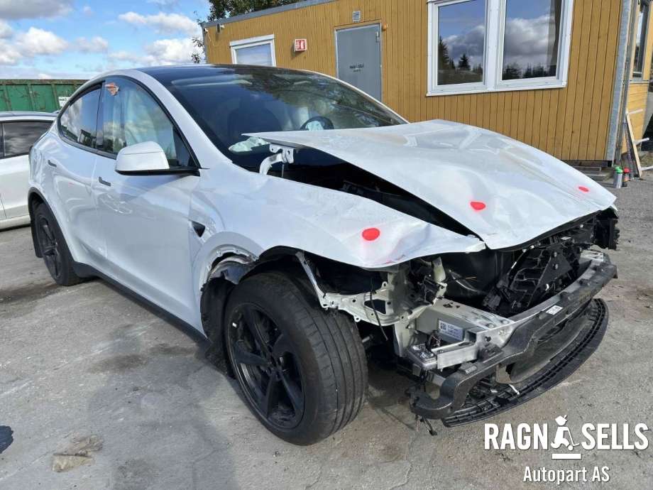 Tesla Model Y 2024-->> (Type II) , Motorkode: 3D3|4D3, Girkassekode: 