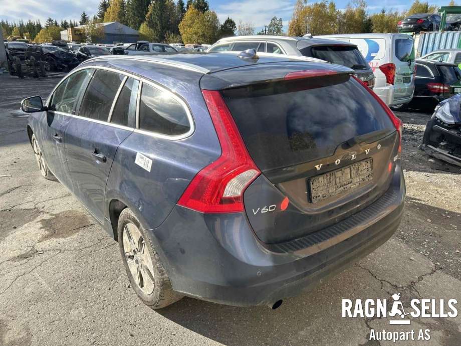 Volvo V60 2010-2013 (Type I, Fase 1) , Motorkode: D4162T, Girkassekode: 36051151