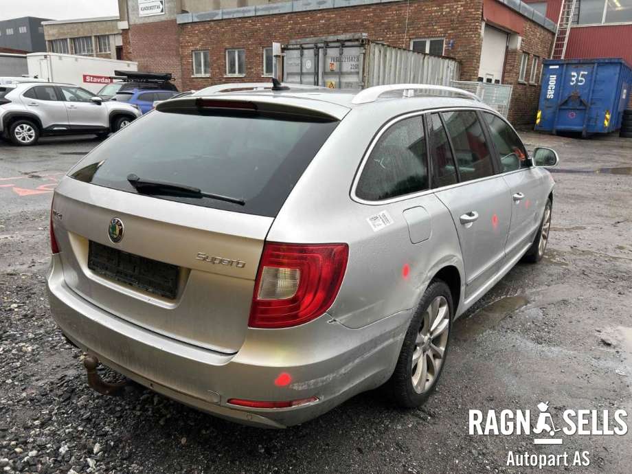 Škoda Superb 2008-2015 (Type II) , Motorkode: CFFB, Girkassekode: NJD