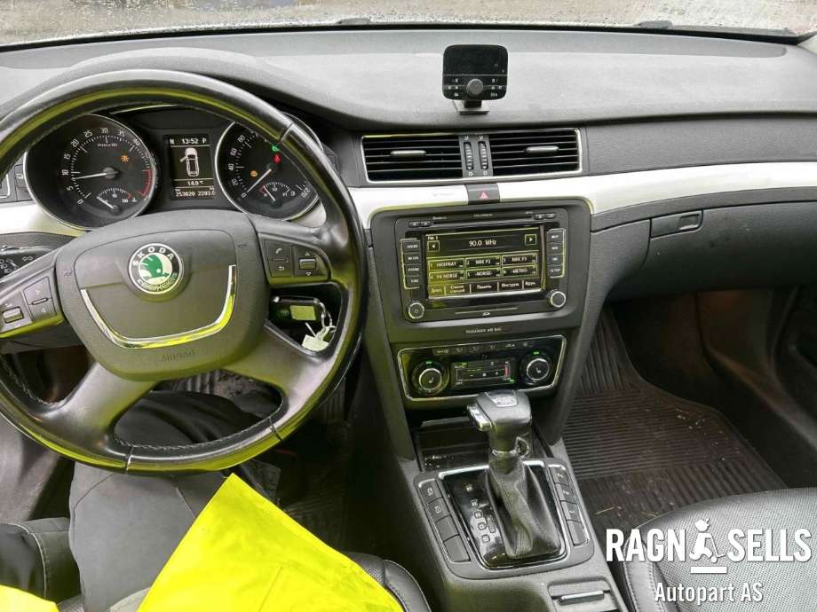 Škoda Superb 2008-2015 (Type II) , Motorkode: CFFB, Girkassekode: NJD