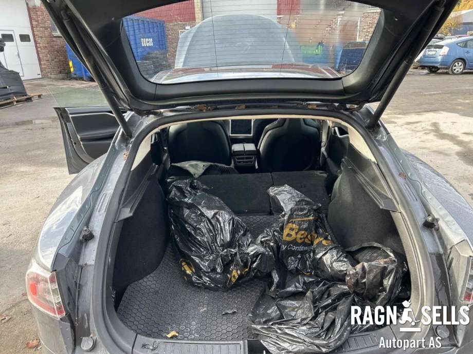 Tesla Model S 2013-2016 (Fase 1) , Motorkode: L1S, Girkassekode: