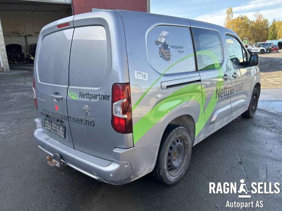 Peugeot Partner 2019-->> (Type III) , Motorkode: YH01, Girkassekode: CP 15X58