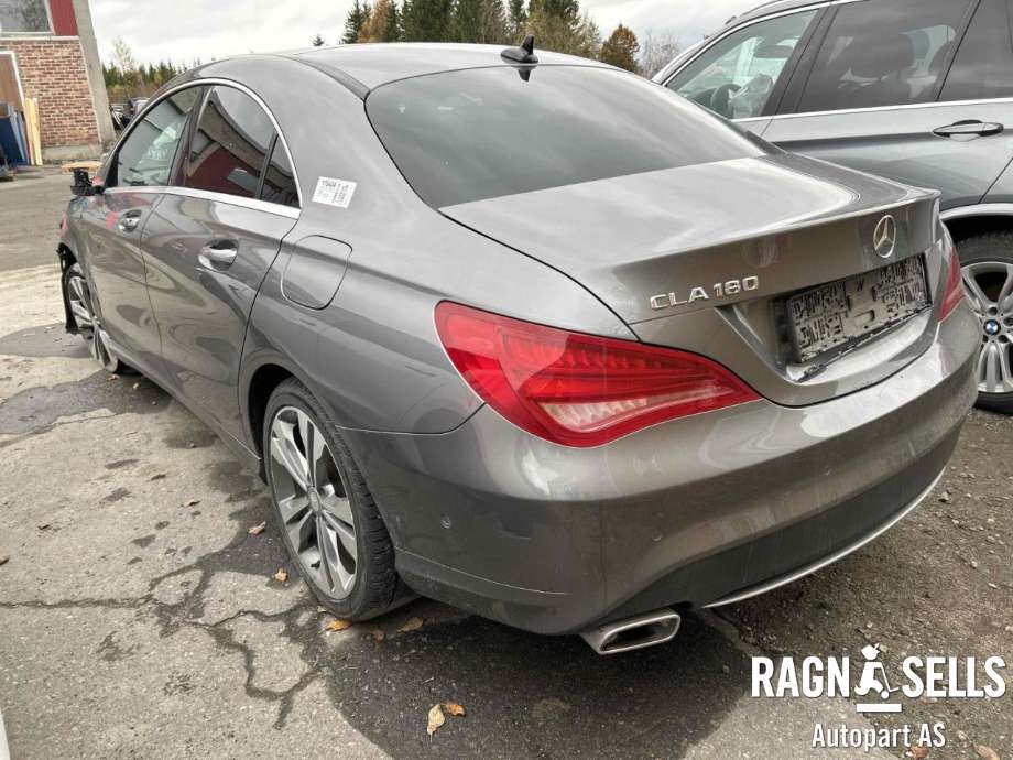 Mercedes CLA 2013-2019 (C117) (C117), Motorkode: 270910, Girkassekode: 724002