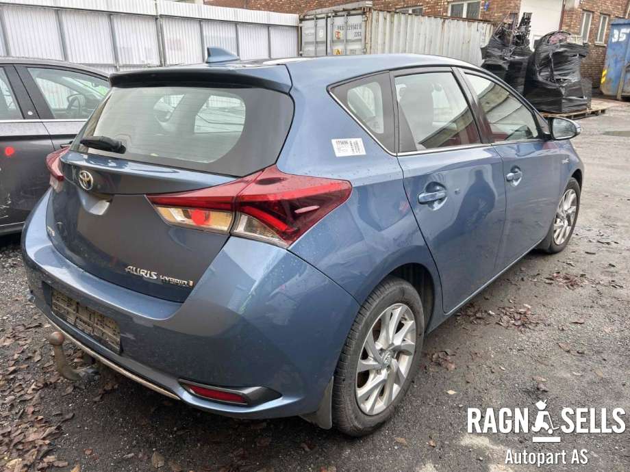 Toyota Auris 2015-2019 (Type II, Fase 2) , Motorkode: 2ZR-FXE, Girkassekode: 3090047064