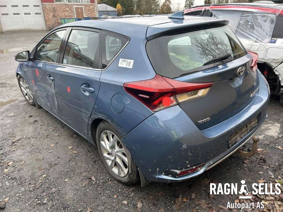 Toyota Auris 2015-2019 (Type II, Fase 2) , Motorkode: 2ZR-FXE, Girkassekode: 3090047064