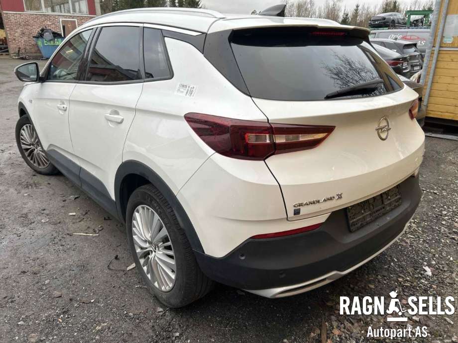 Opel Grandland X 2017-->> , Motorkode: HN05, Girkassekode: M5V