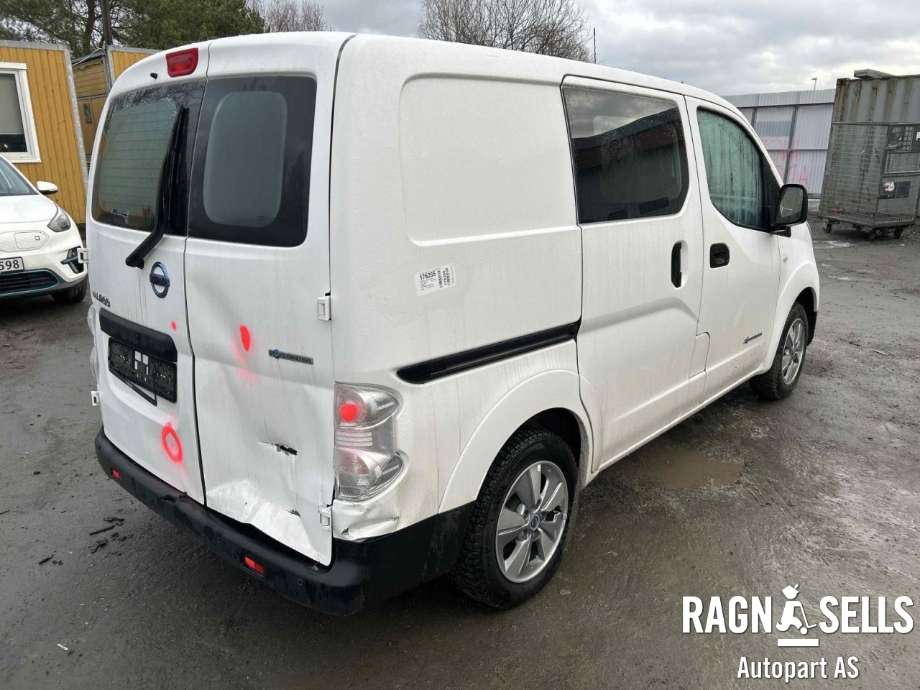 Nissan E-NV200 2014-->> , Motorkode: EM57, Girkassekode: 320104FA0B