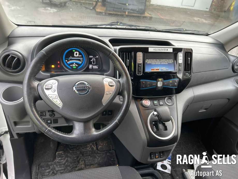 Nissan E-NV200 2014-->> , Motorkode: EM57, Girkassekode: 320104FA0B