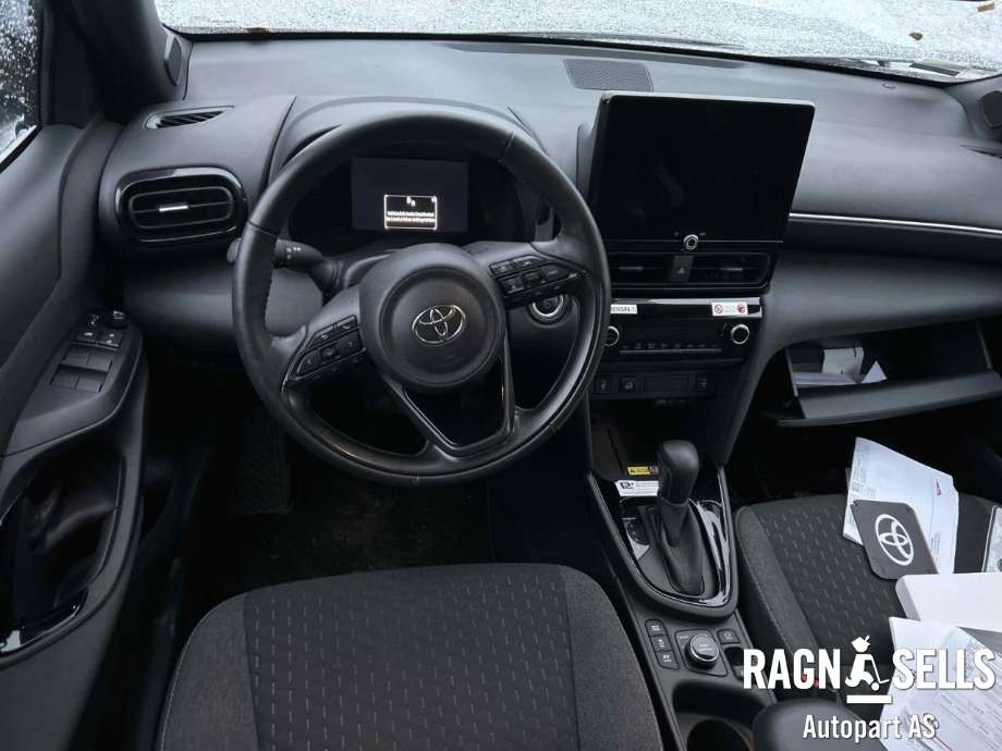 Toyota Yaris Cross (SUV) 2021-->> , Motorkode: M15A, Girkassekode: 309000D010