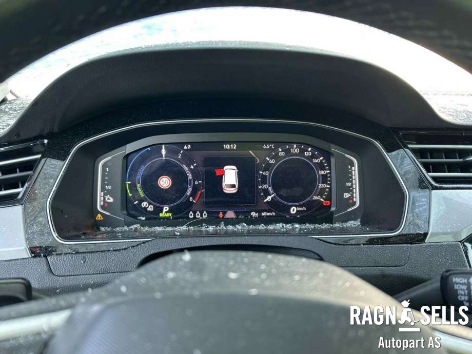 VW Passat 2019-->> (Fase 2) (B8) (B8), Motorkode: DGE|N/A, Girkassekode: TRS