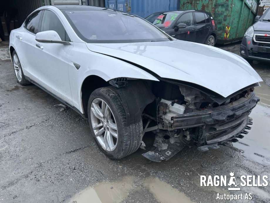 Tesla Model S 2013-2016 (Fase 1) , Motorkode: L1S, Girkassekode: 