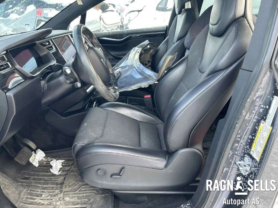 Tesla Model X 2016-->> , Motorkode: L2S|L2S, Girkassekode: