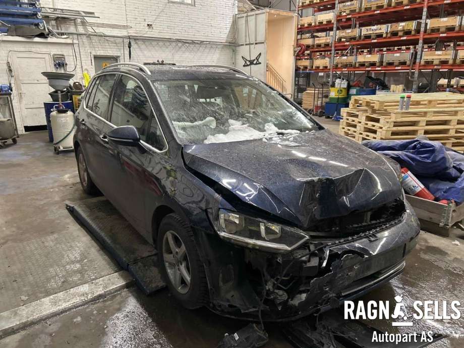 VW Golf Sportsvan 2014-2018 , Motorkode: CYV, Girkassekode: QRL