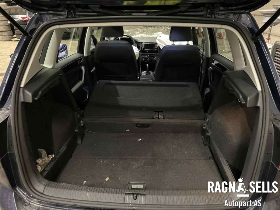 VW Golf Sportsvan 2014-2018 , Motorkode: CYV, Girkassekode: QRL