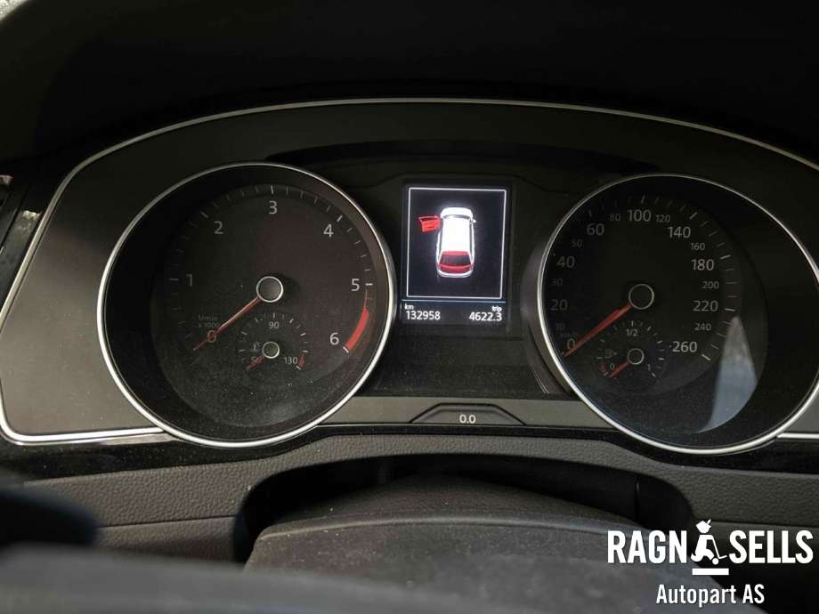 VW Passat 2015-2019 (Fase 1) (B8) (B8), Motorkode: DCXA, Girkassekode: SMS