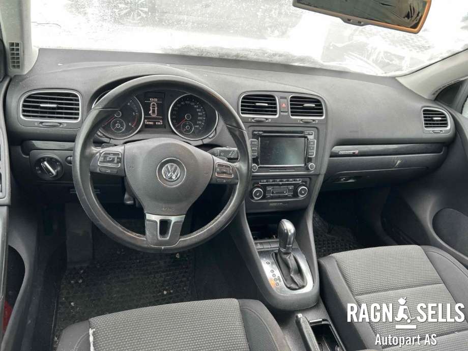 VW Golf VI 2008-2012 , Motorkode: CAYC, Girkassekode: NKA