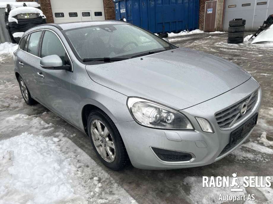 Volvo V60 2010-2013 (Type I, Fase 1) , Motorkode: D4162T, Girkassekode: 36051151