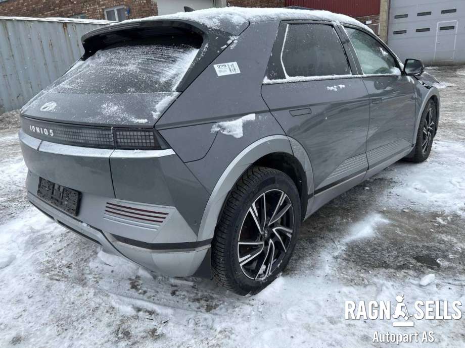 Hyundai Ioniq 5 2021-->> , Motorkode: EM17, Girkassekode: