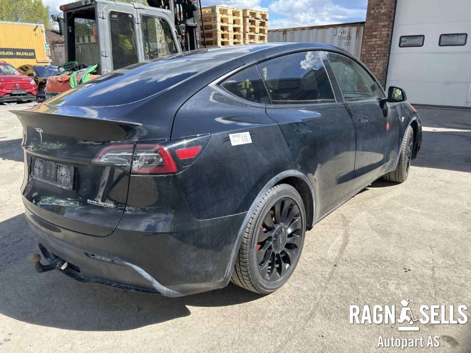 Tesla Model Y 2021-2024 (Type I) , Motorkode: 3D3|3D6, Girkassekode: 