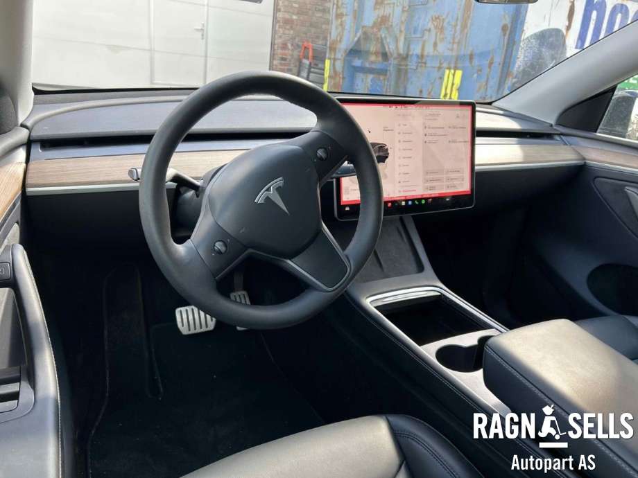 Tesla Model Y 2021-2024 (Type I) , Motorkode: 3D3|3D6, Girkassekode: 
