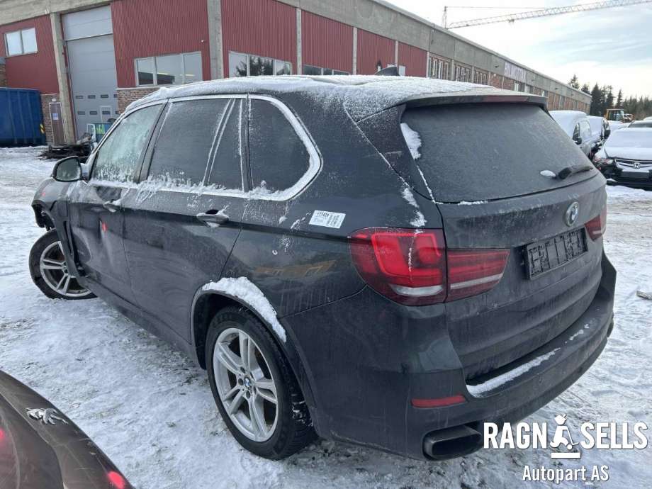 BMW X5 2013-2018 (F15) (F15), Motorkode: N20B20O0, Girkassekode: GA8P75H