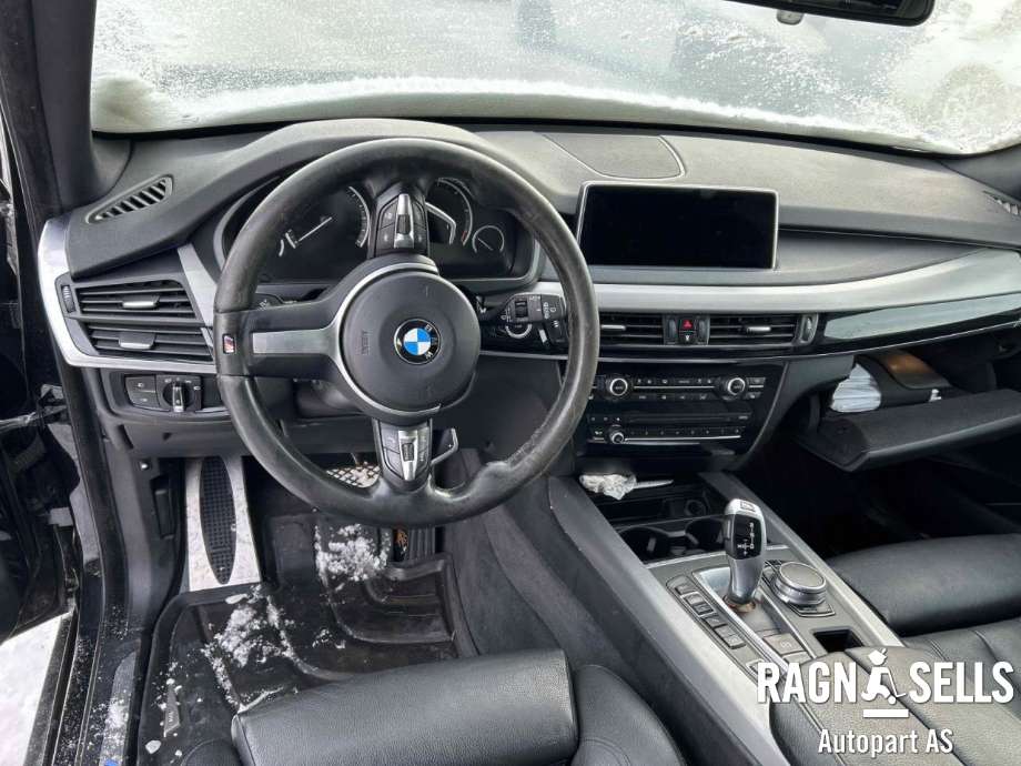BMW X5 2013-2018 (F15) (F15), Motorkode: N20B20O0, Girkassekode: GA8P75H