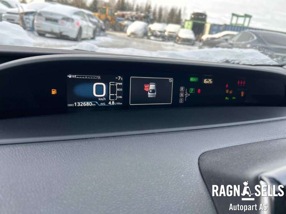 Toyota Prius 2016-2023 (Type IV) (combi) (combi), Motorkode: 2ZR-FXE, Girkassekode: 3090047090