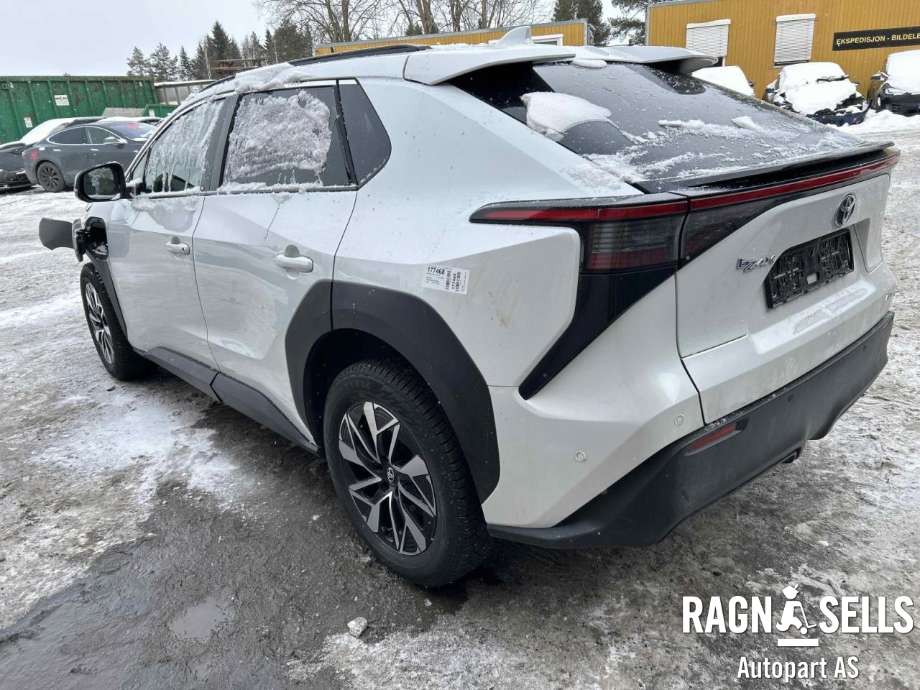 Toyota bZ4X 2022-->> , Motorkode: 1YM, Girkassekode: