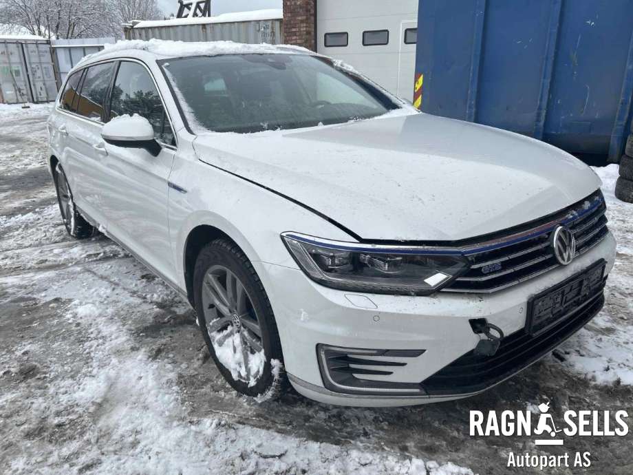 VW Passat 2015-2019 (Fase 1) (B8) (B8), Motorkode: CUK, Girkassekode: SCB