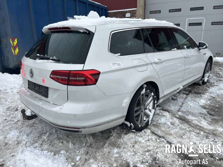 VW Passat 2015-2019 (Fase 1) (B8) (B8), Motorkode: CUK, Girkassekode: SCB