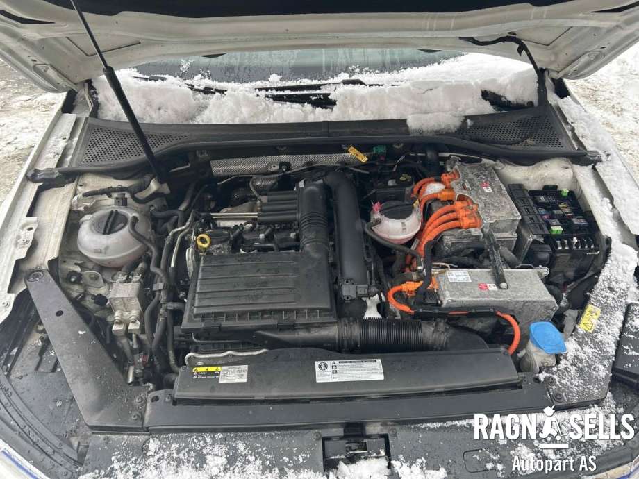 VW Passat 2015-2019 (Fase 1) (B8) (B8), Motorkode: CUK, Girkassekode: SCB