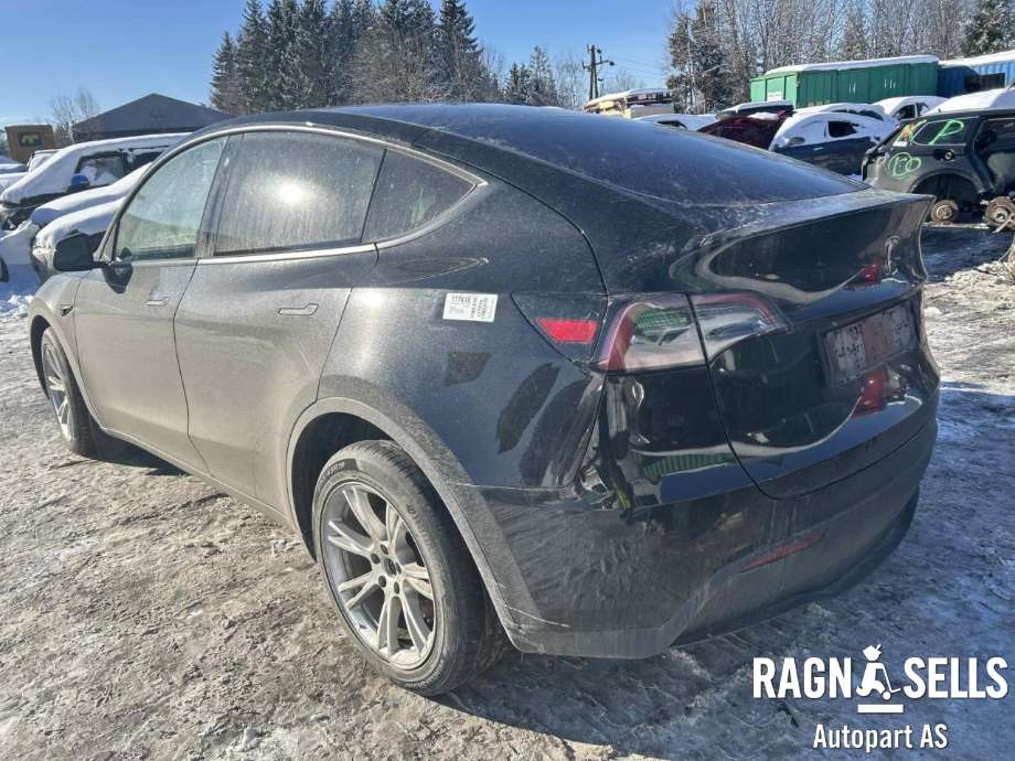 Tesla Model Y 2021-2024 (Type I) , Motorkode: 3D3|4D1, Girkassekode: 