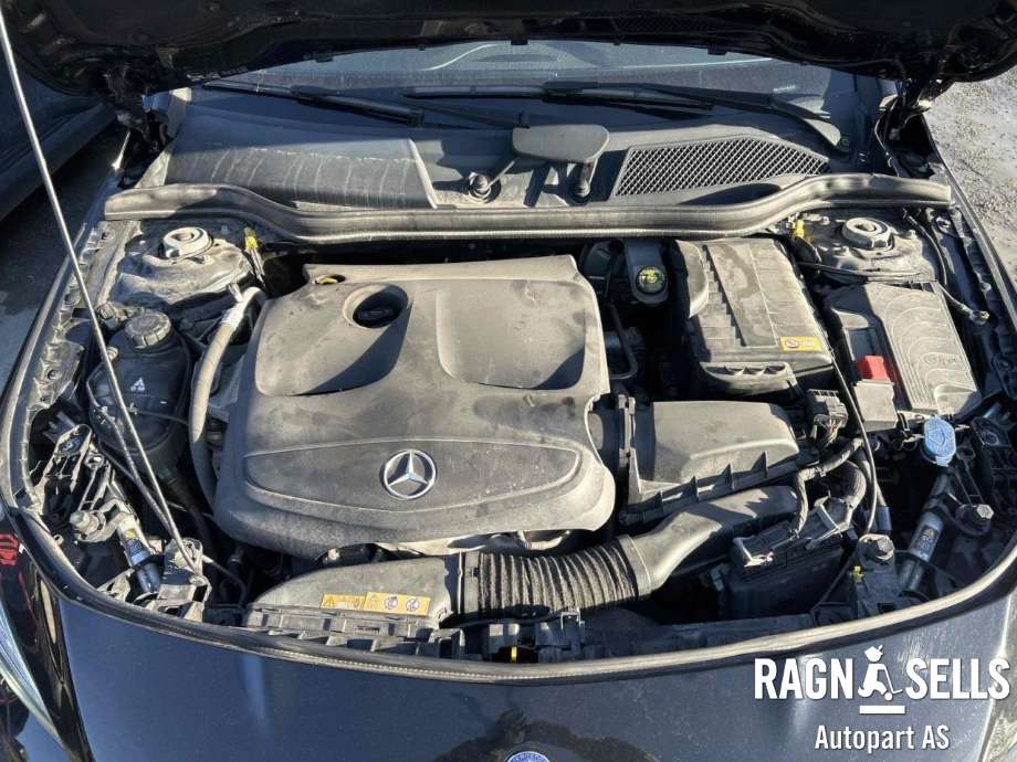 Mercedes CLA 2013-2019 (C117) (C117), Motorkode: 270920, Girkassekode: 724011