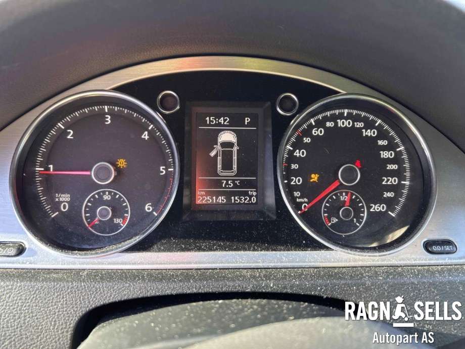 VW Passat 2011-2015 (B7) (B7), Motorkode: CFGC, Girkassekode: PQW