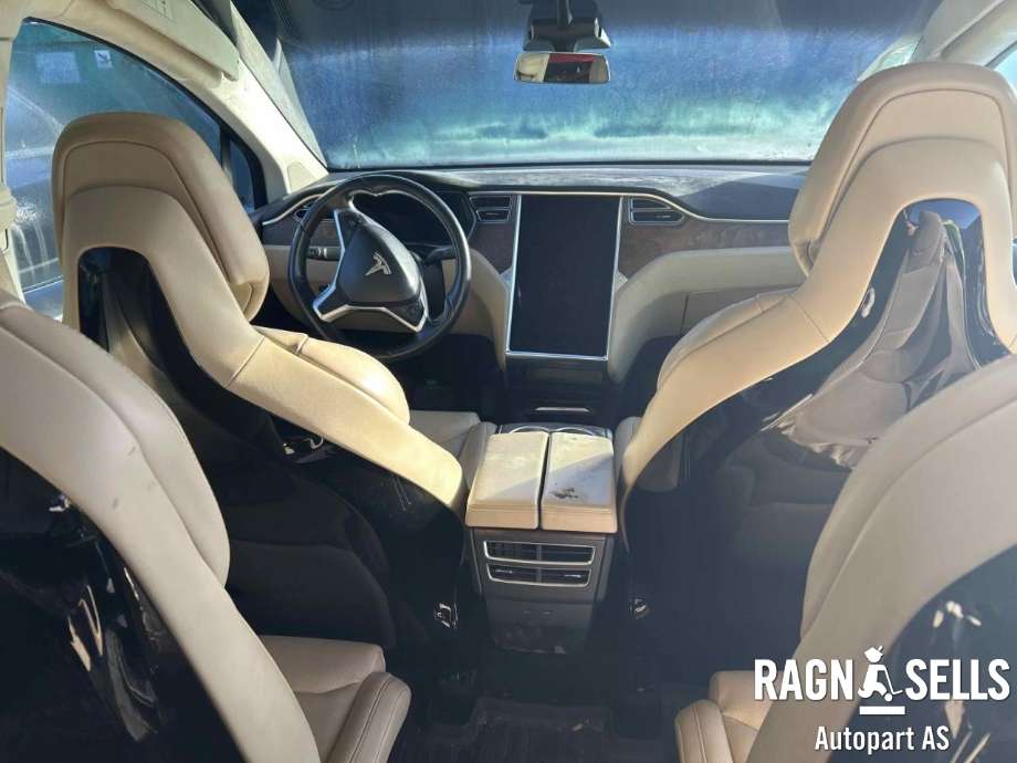 Tesla Model X 2016-->> , Motorkode: L2S|L2S, Girkassekode: