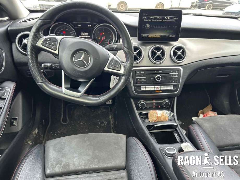 Mercedes CLA 2013-2019 (C117) (C117), Motorkode: K9K, Girkassekode: D724020