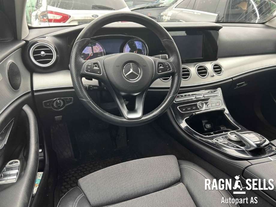 Mercedes E-Klasse 2016-2023 (W213) (W213), Motorkode: D654920, Girkassekode: D725008