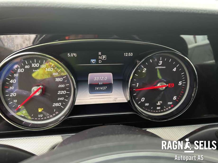 Mercedes E-Klasse 2016-2023 (W213) (W213), Motorkode: D654920, Girkassekode: D725008