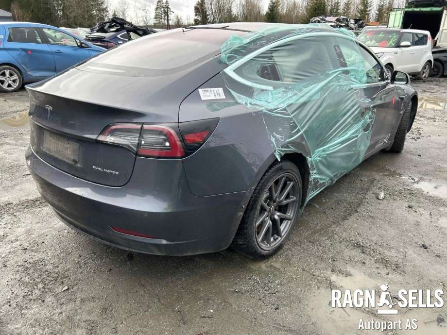 Tesla Model 3 2018-2023 (Fase 1) , Motorkode: 3D3|3D5, Girkassekode: