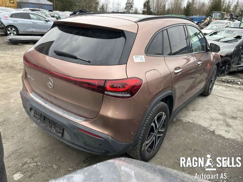 Mercedes EQA 2021-->> , Motorkode: EM0026, Girkassekode: