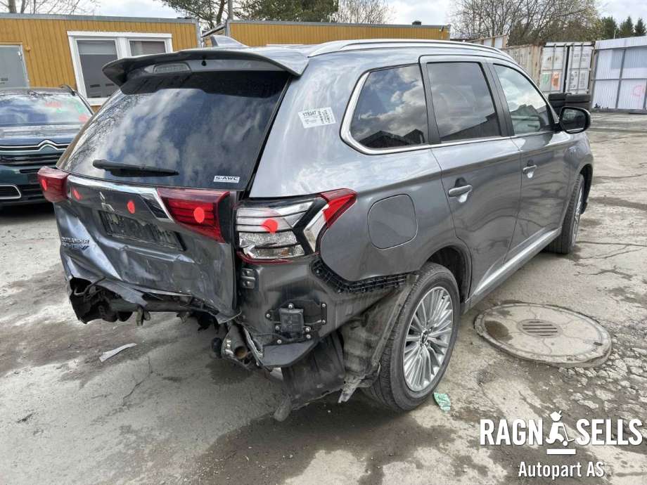 Mitsubishi Outlander 2015-->> (Type III, Fase 2) , Motorkode: 4B12|S61|Y61, Girkassekode: