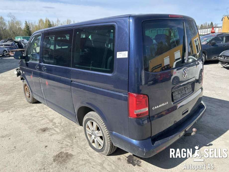 VW Transporter / Caravelle 2009-2015 (Fase 2) (T5) (T5), Motorkode: CAAB, Girkassekode: LRS