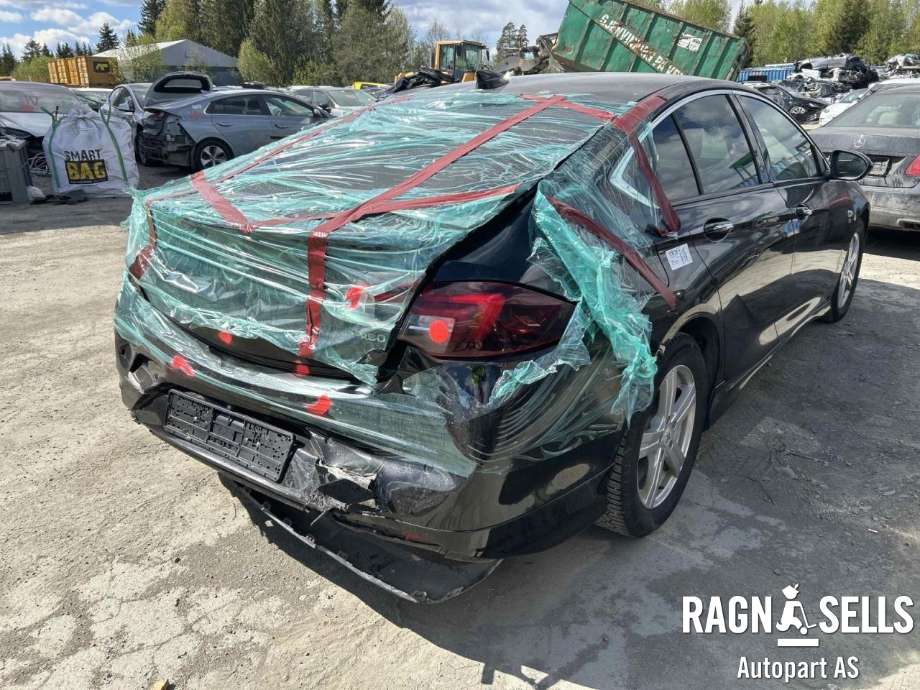 Opel Insignia B 2017-->> , Motorkode: B15XHT/LFV, Girkassekode: MNH
