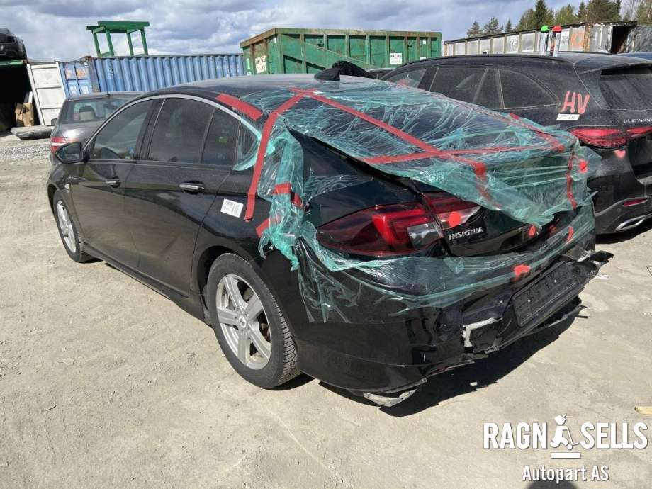 Opel Insignia B 2017-->> , Motorkode: B15XHT/LFV, Girkassekode: MNH