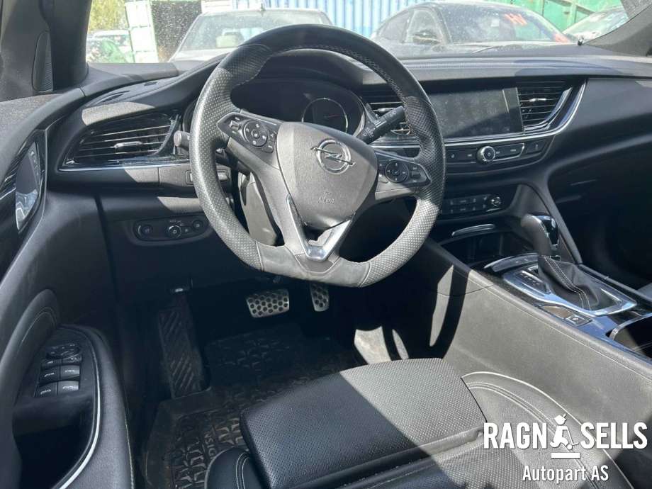 Opel Insignia B 2017-->> , Motorkode: B15XHT/LFV, Girkassekode: MNH